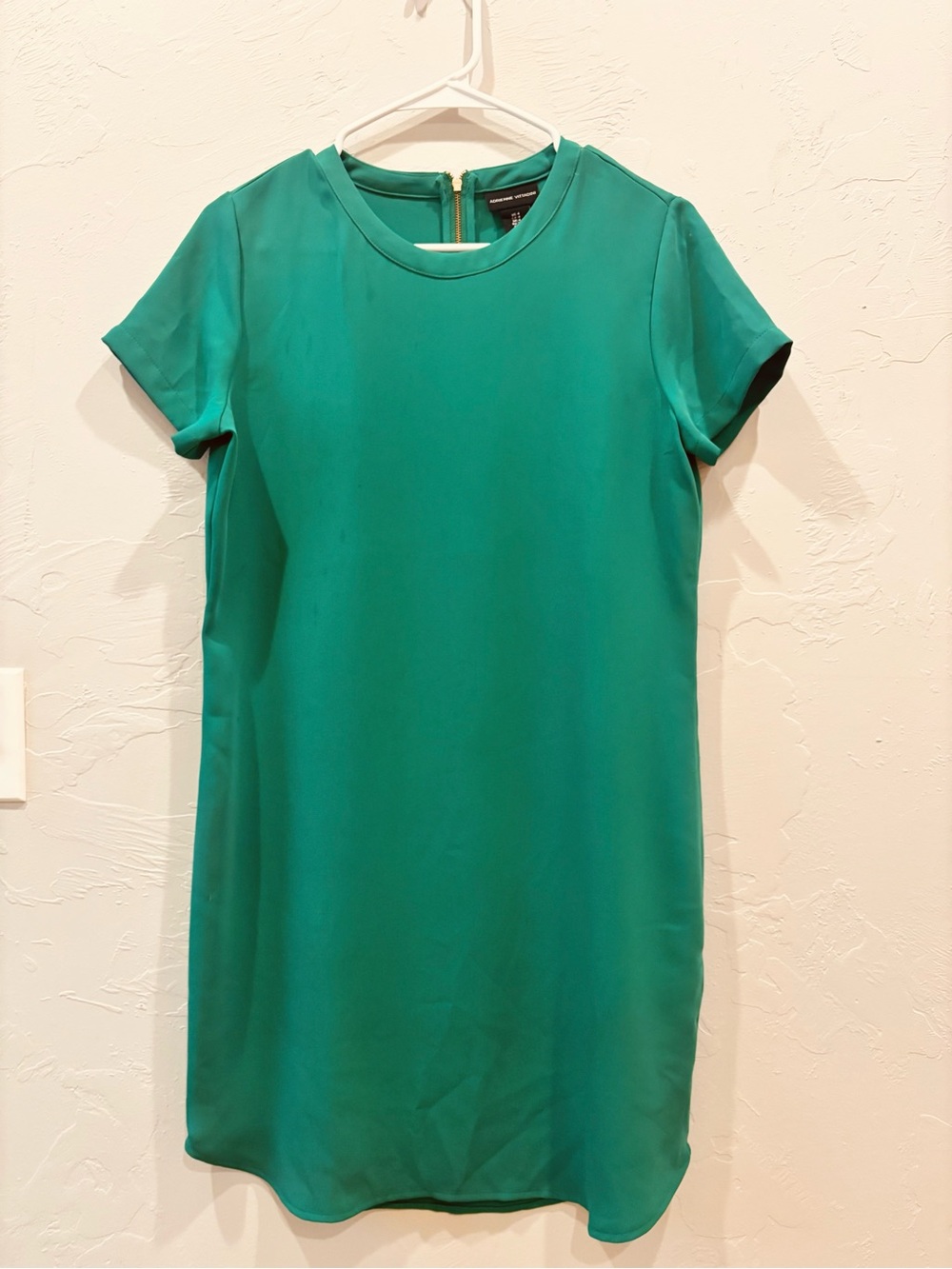 Adrienne Vittadini Emerald Green Short Sleeve Shift Dress